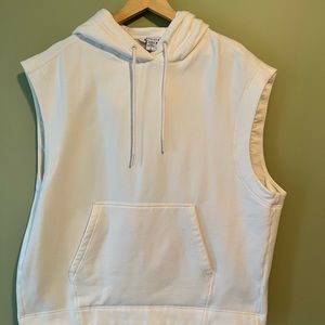 Sleeveless hoodie